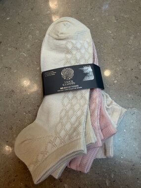Vince Camuto Cream and Light Pink No-Show Socks (3-Pack)